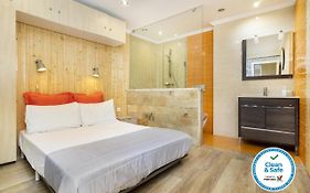 Modern Alfama Studio